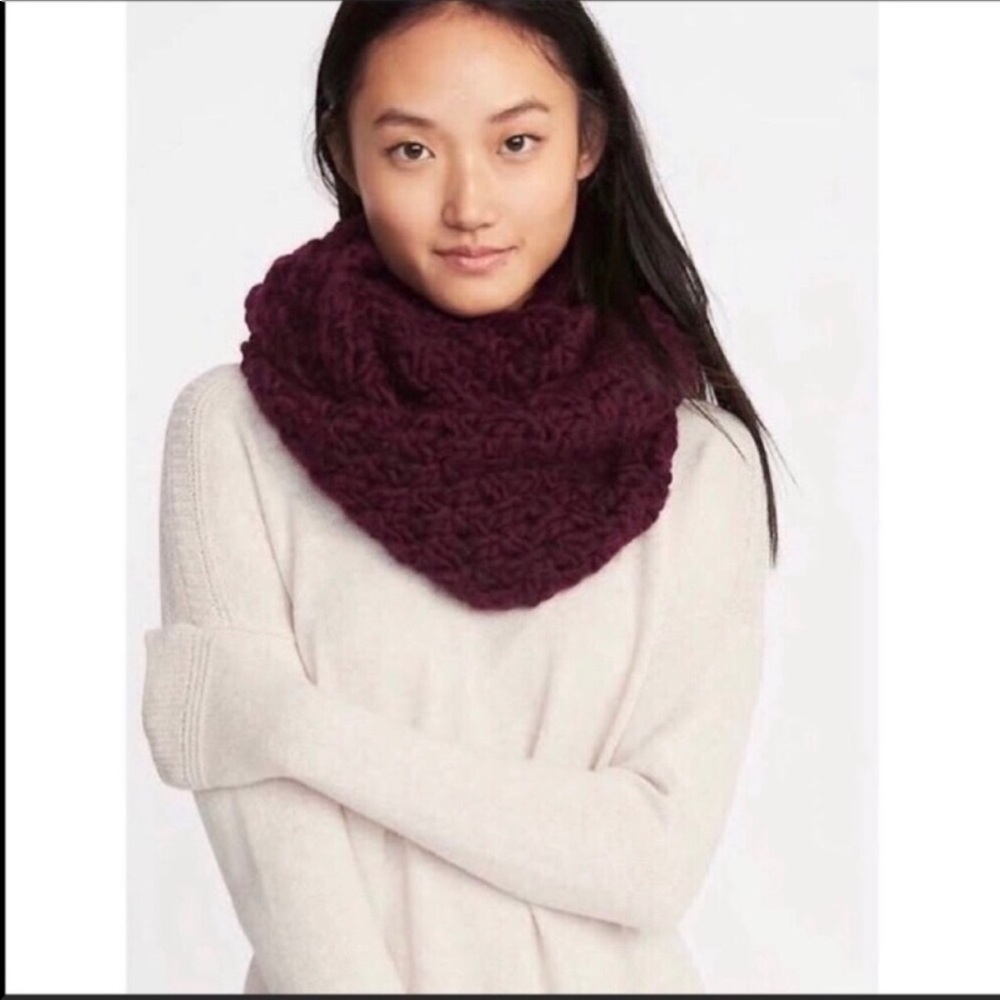 Faded Glory | Burgundy Basket-Weave Infinity Scarf
